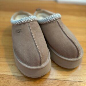 Ugg Tazz Platform Sand
